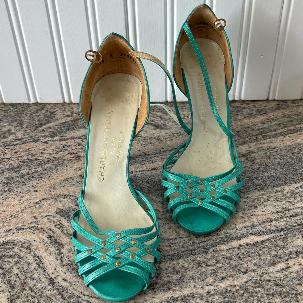Turquoise 1960s Heels From France Oh LA LA 🐩